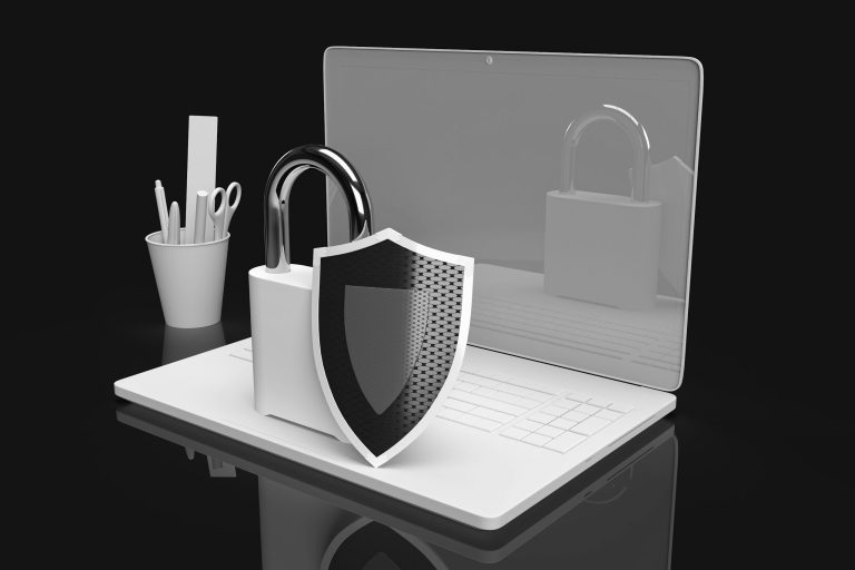 Beveiligingsschild op een laptop: antivirus voor zakelijke werkplekken